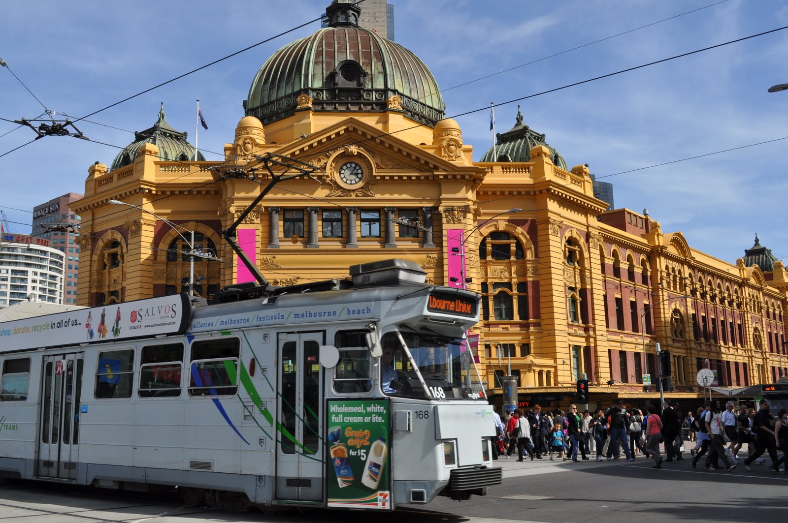Melbourne Integrated Mini-Unit: 5 Lesson Plans for 3/4